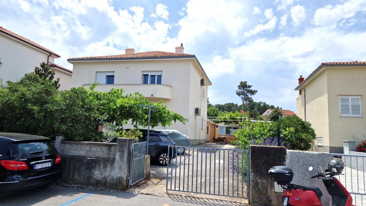 Apartment Jagoda คิร์ก ภายนอก รูปภาพ