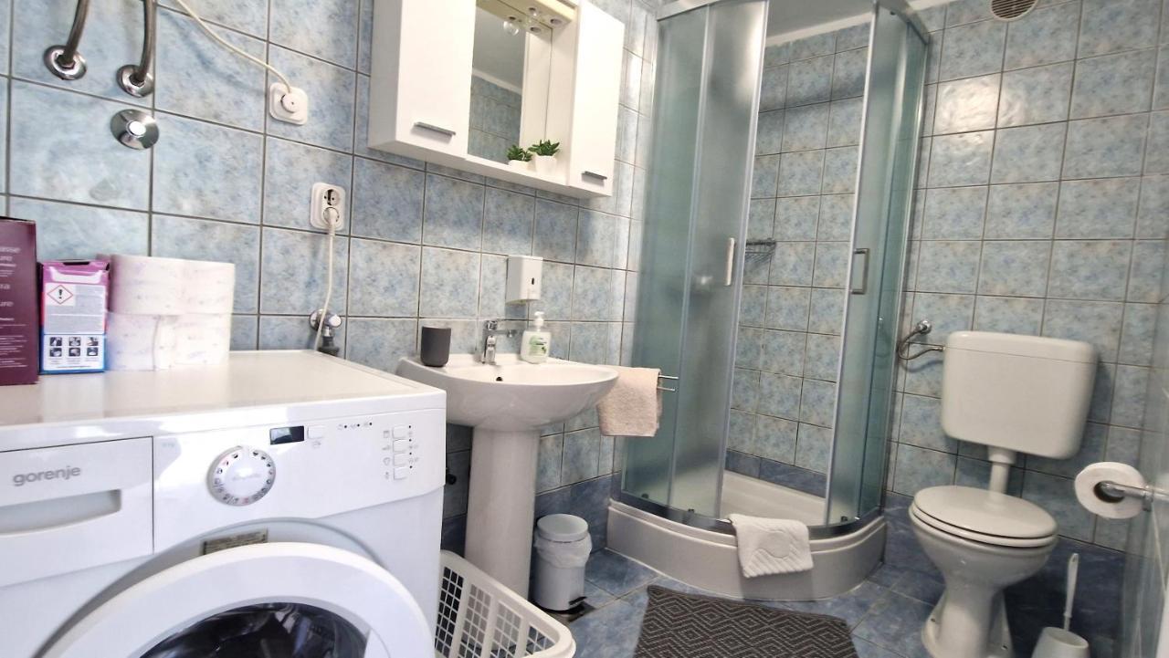 Apartment Jagoda คิร์ก ภายนอก รูปภาพ